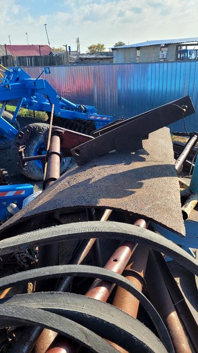 Продам трактор  Т-25