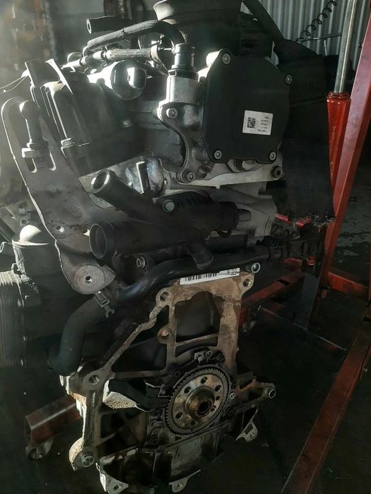motor 1.6 tdi cay  audi a1 8x a3 8p vw golf 6 polo 6r skoda octavia 2 seat leon vw caddy
