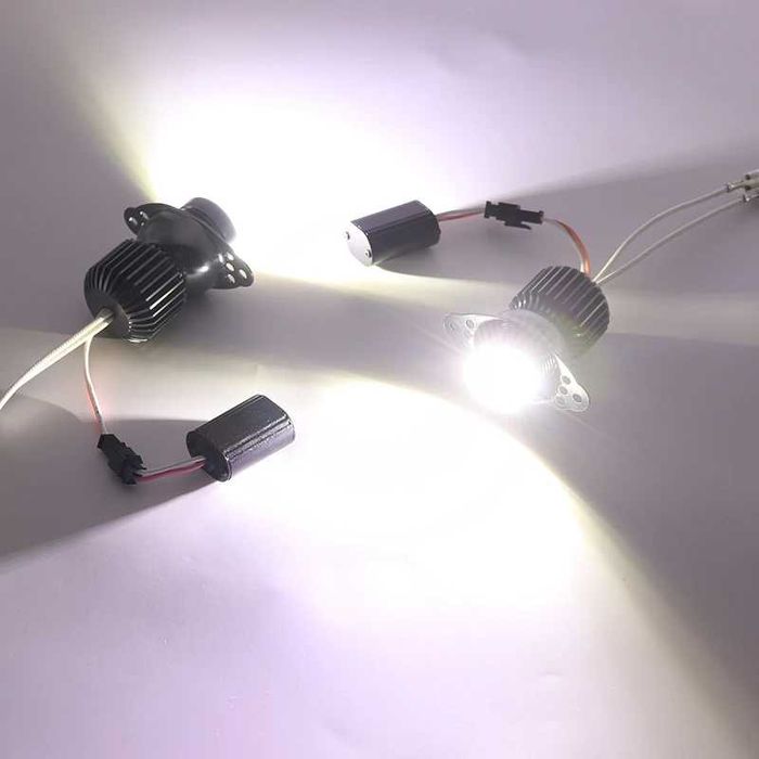 Becuri LED Marker Angel Eyes CREE CANBUS BMW E90 E91 LCI Facelift 160W