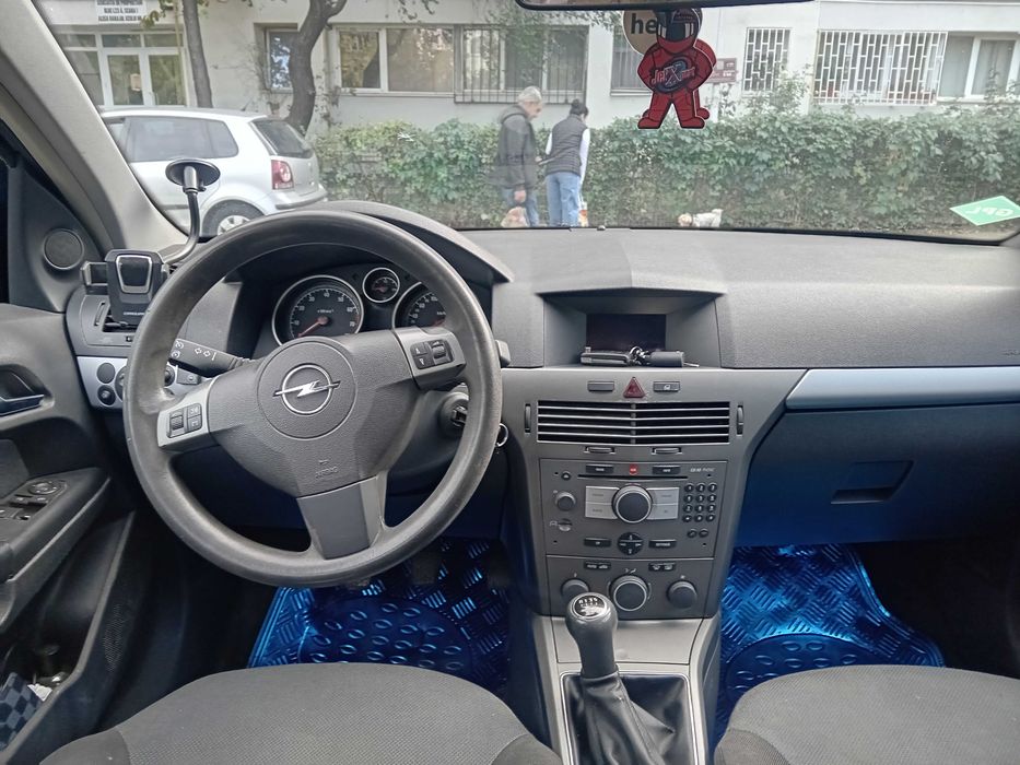 OPEL Astra 2005 — imagine 4