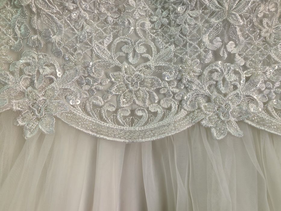 Свадебное платье 42-44 (НОВОЕ)