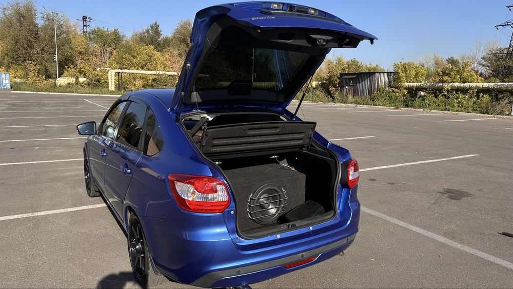 Продам Lada Granta FL 2019