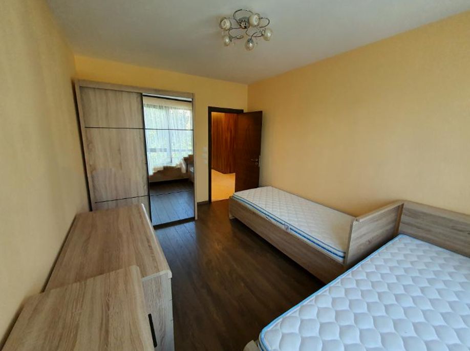 Дава се под наем Тристаен апартамент в София, Надежда 1 - 81 кв.м за 484.5 € - Снимка #4