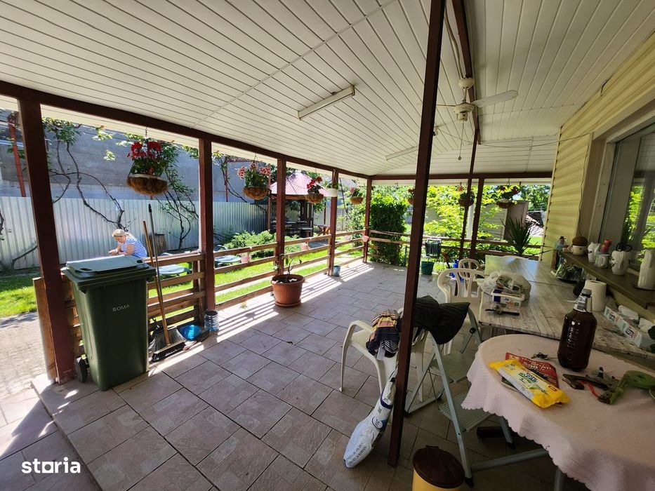 Casa in Dumbrava la E85 plus Spatiu Comercial