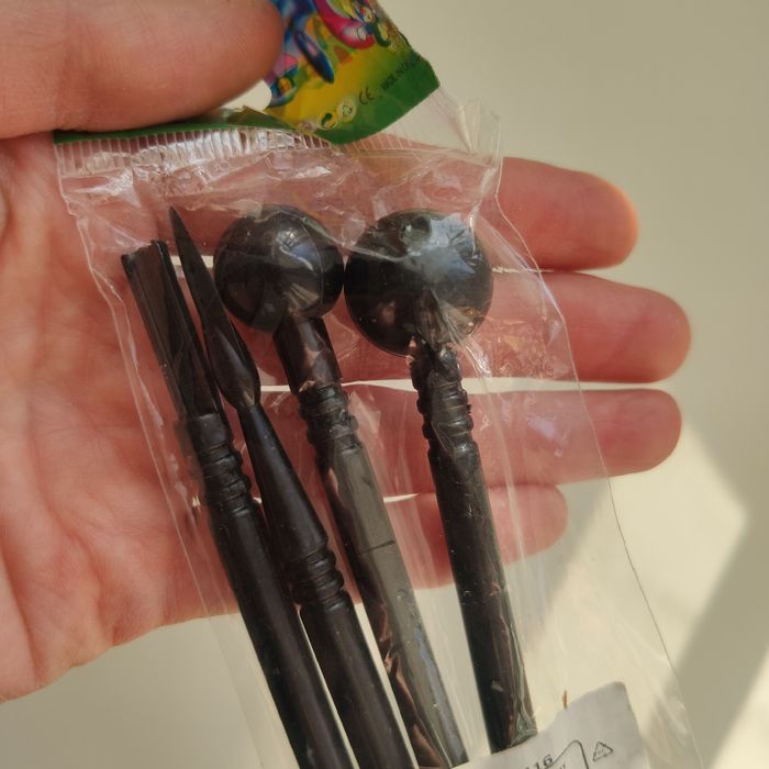 Инструмент для работы с фоамираном