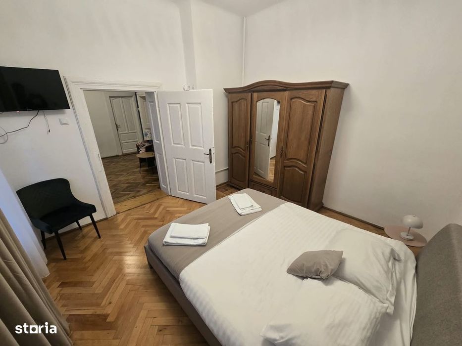 Apartament 3 camere etaj 1 zona Ultracentrala