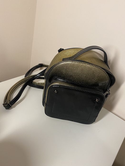 Мини раничка