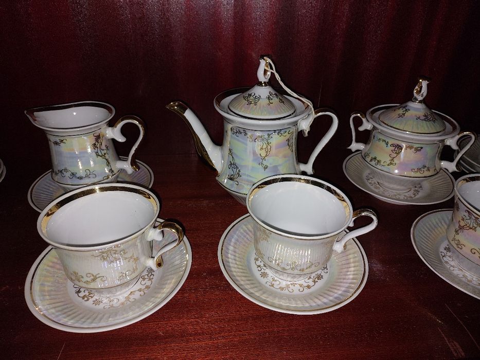 Chayniy servis sotiladi