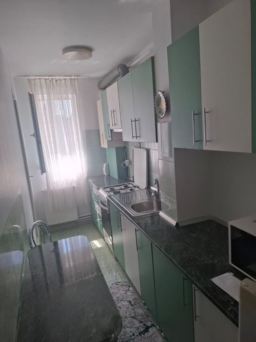 Apartament - 2 camere de închiriat!