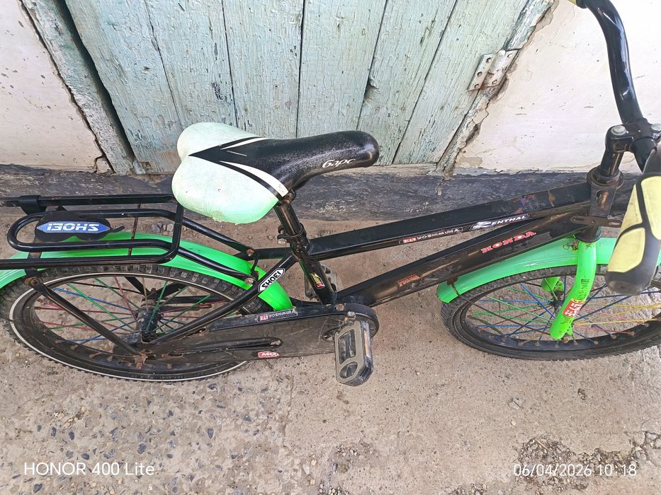 Велосипед сатылаты.