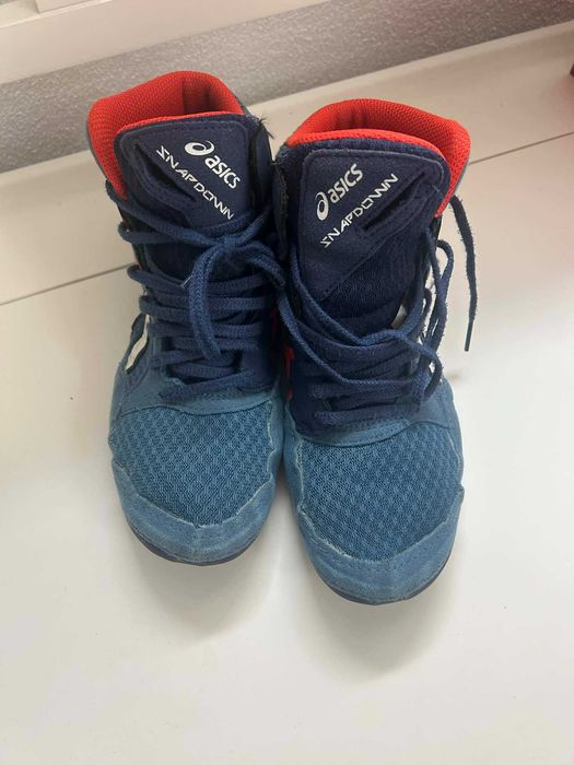 Борцовки в отлично състояние