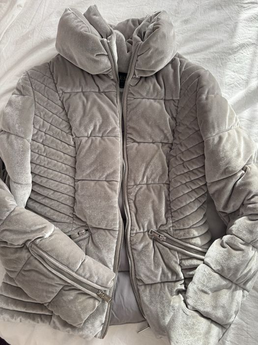 Gheaca Guess de iarna