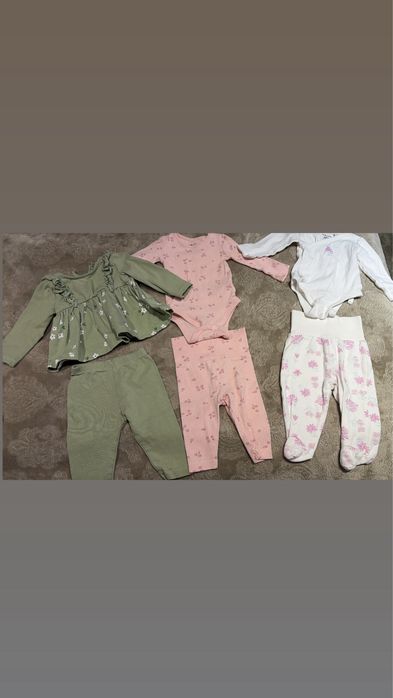 Дрехи за бебе момиче