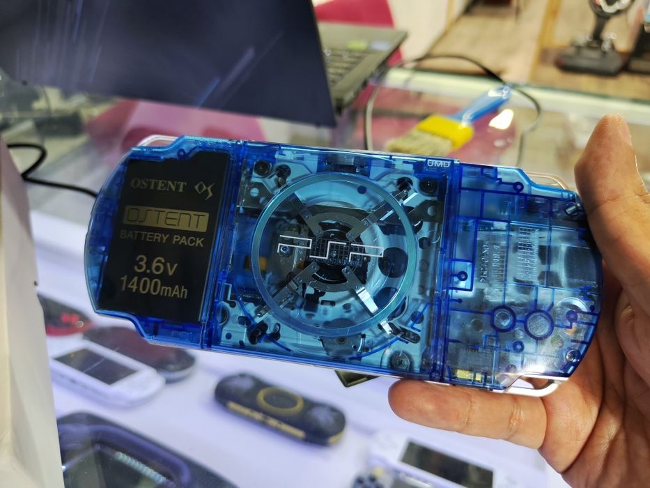 Psp 3000 новый прозрачный