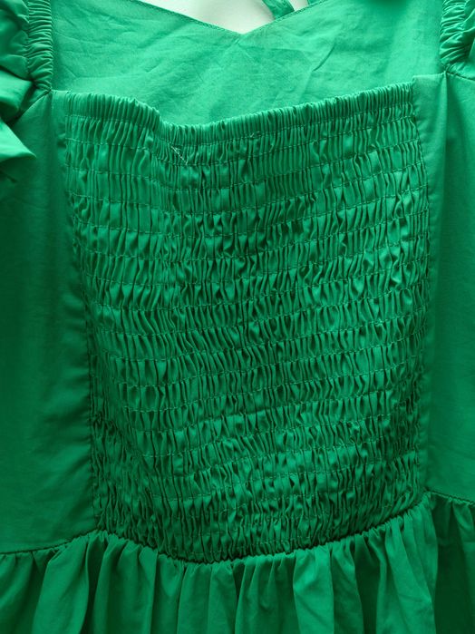 Rochie verde cu mâneci scurte