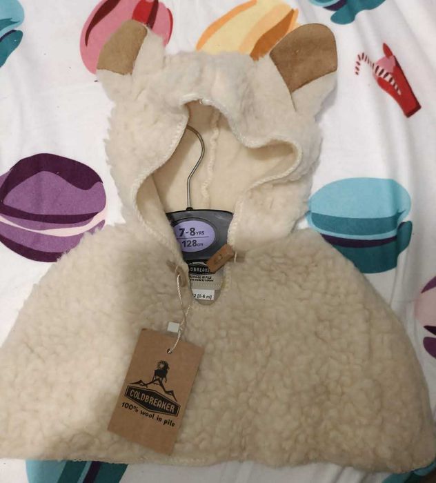 Capă nouă din lână