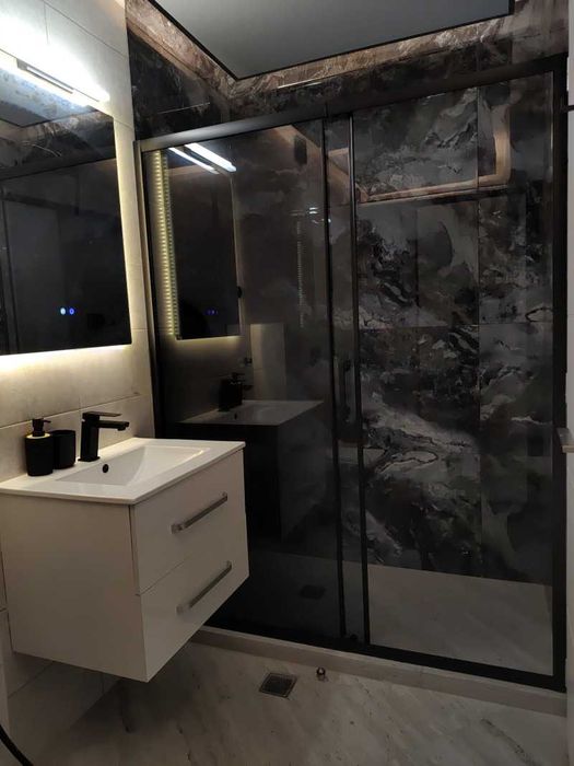 Дава се под наем Четиристаен апартамент в София, Кръстова вада - 141 кв.м за 1495.83 € - Снимка #11