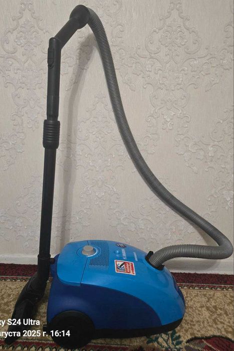 Пылесос "Samsung" 1600W