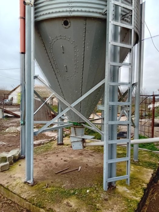 Силузи за фураж 2 броя