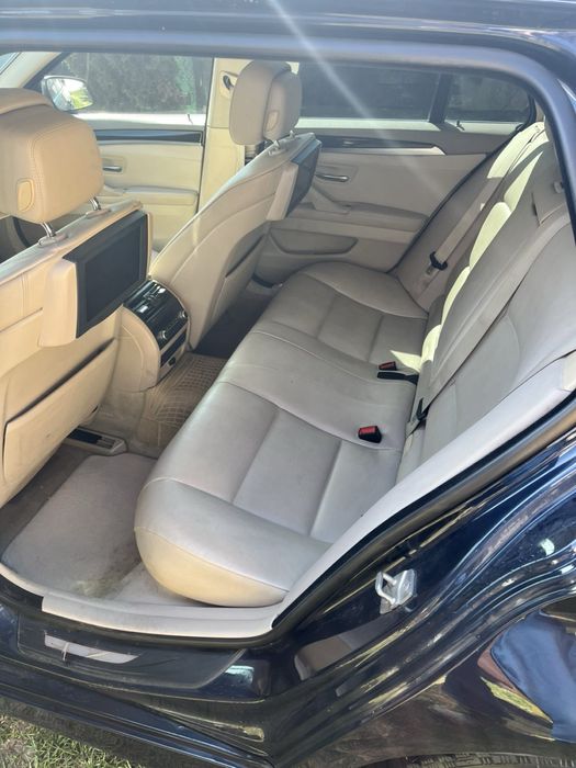 Продавам BMW 535D
