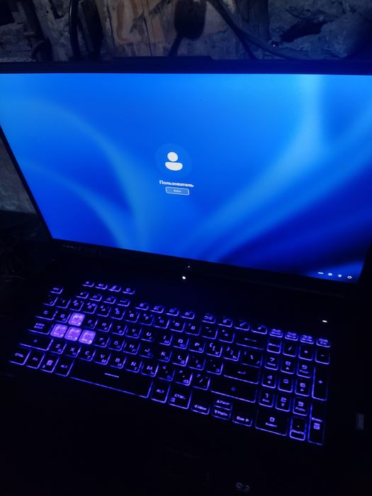 ASUS TUF Gaming F17.