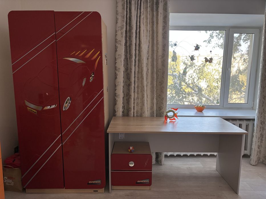 Продам Детскую   мебель