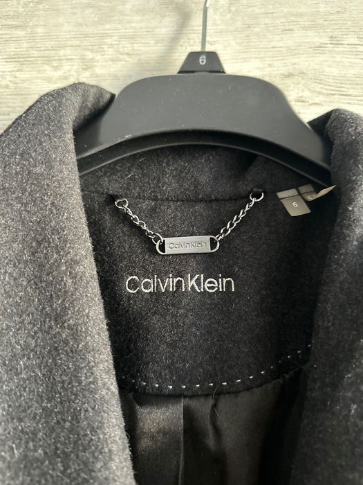 Дамско палто Calvin Klein
