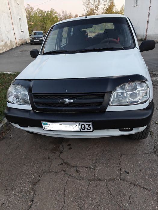 Продам машину Chevrolet Niva 2005г.