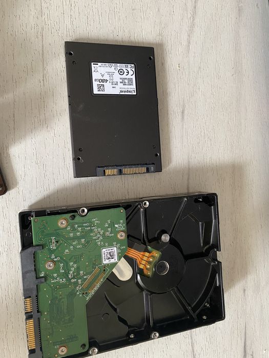 SSD Kingston 480 GB + HDD 1TB