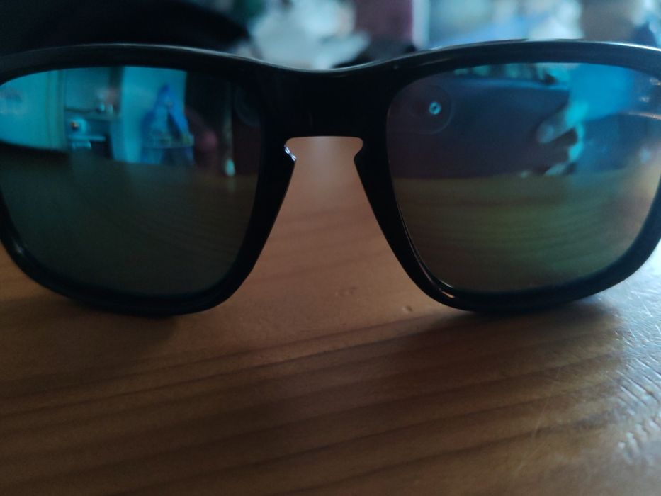 Слънчеви очила OAKLEY