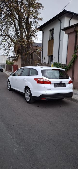 FORD Focus 2014 — imagine 4