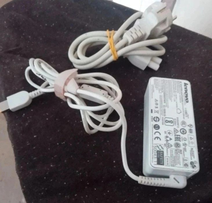 Incarcator Laptop Lenovo 20V - adlx45dlc3a - mufa usb galbena Original