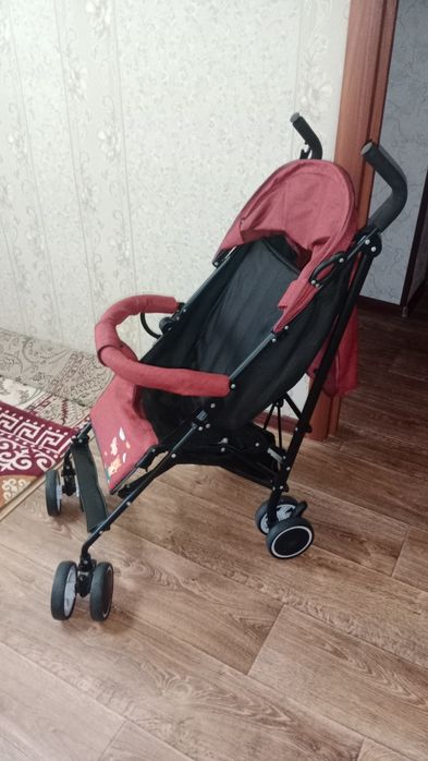 Продаю детскую коляску