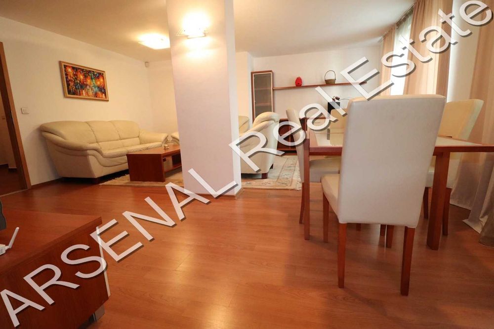 Дава се под наем Тристаен апартамент в София, Център - 140 кв.м за 1300 € - Снимка #2