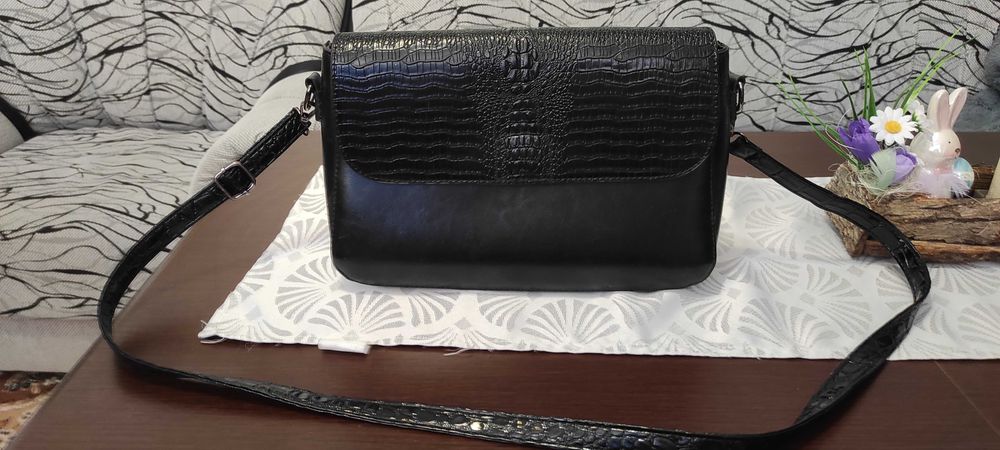 Дамска чанта черна