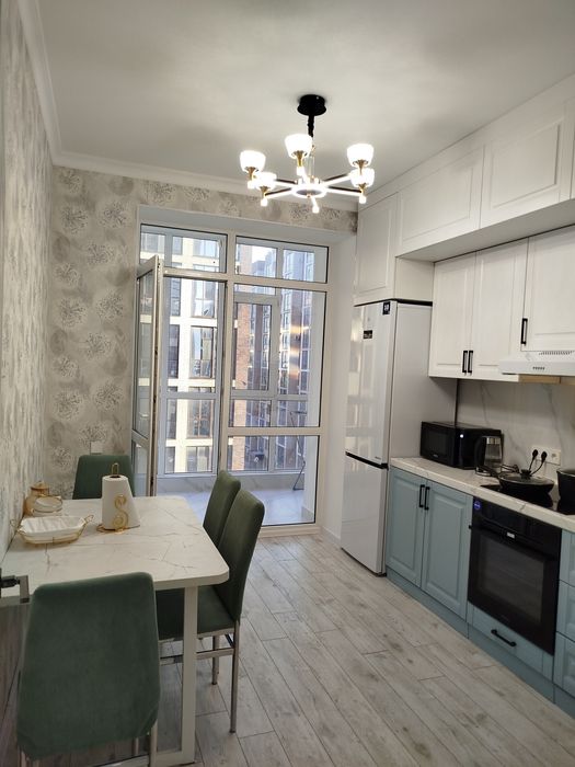 Сдам 2 комнатная квартира посуточно