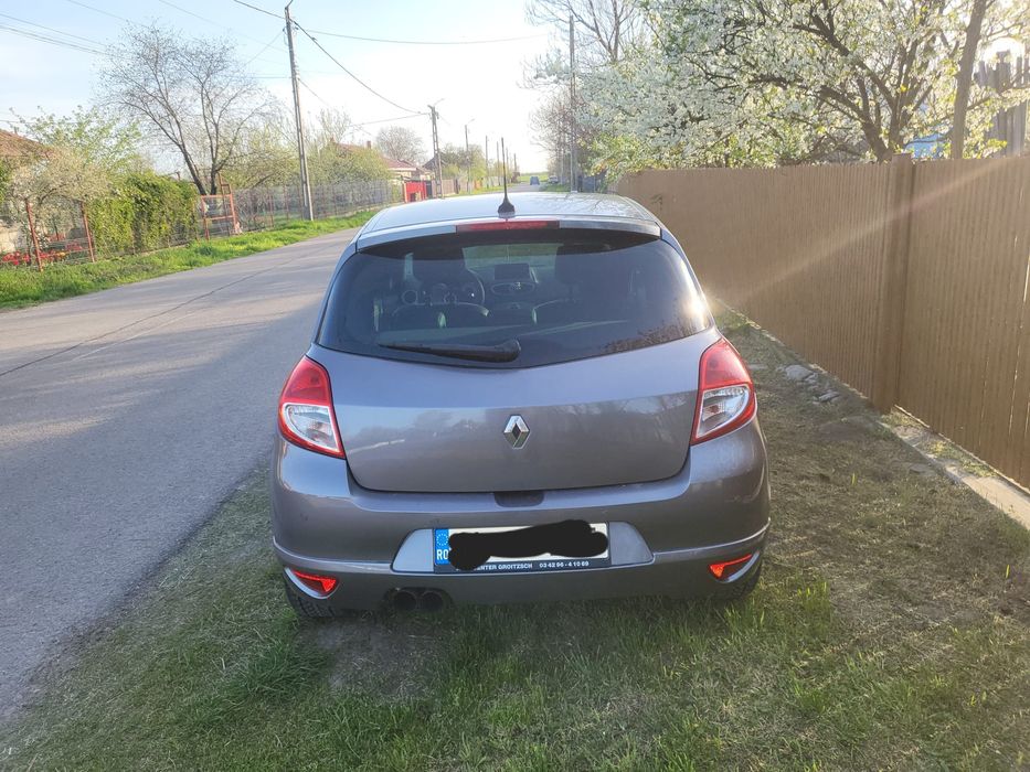 RENAULT Clio 2010 — imagine 3