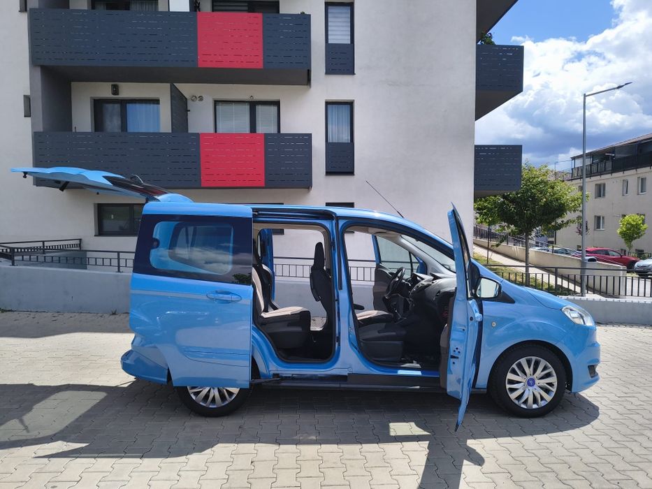 FORD Tourneo Courier 2015 — imagine 4