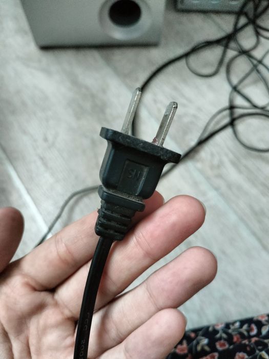 Продам колонки Nec