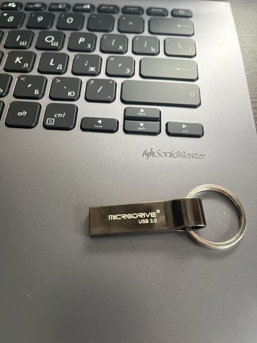 Usb flash флешка объем  64gb  скорость 3.0  Windows  УСТАНОВОЧНЫЙ
