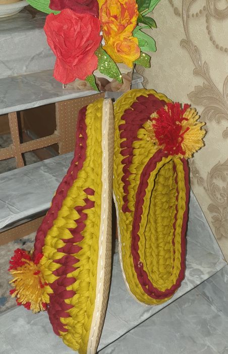 Домашние женские тапочки