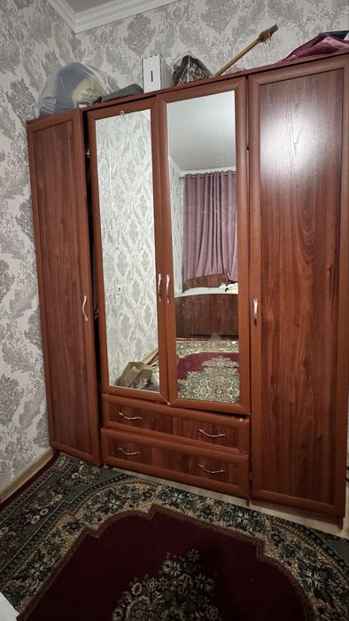 шифонер , шкаф, кровать