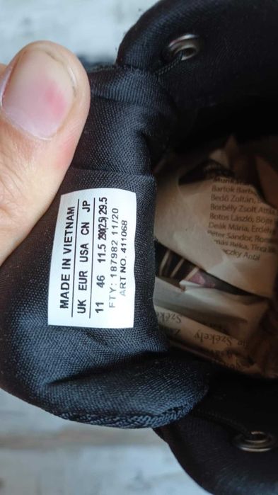 Adidasi Salomon marimea 46