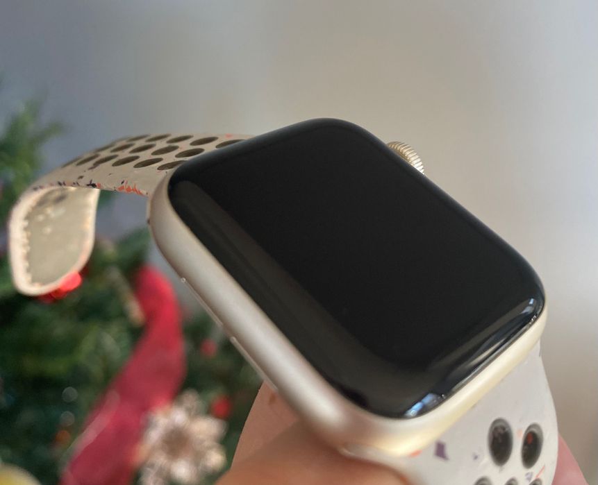 Apple Watch SE2 v2+ Каишка Apple - Nike Sport Band