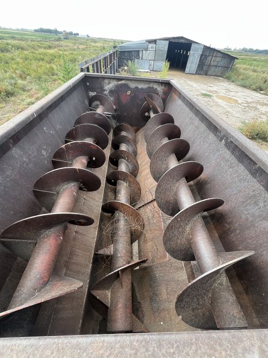 Кормораздатчик 6-тонник