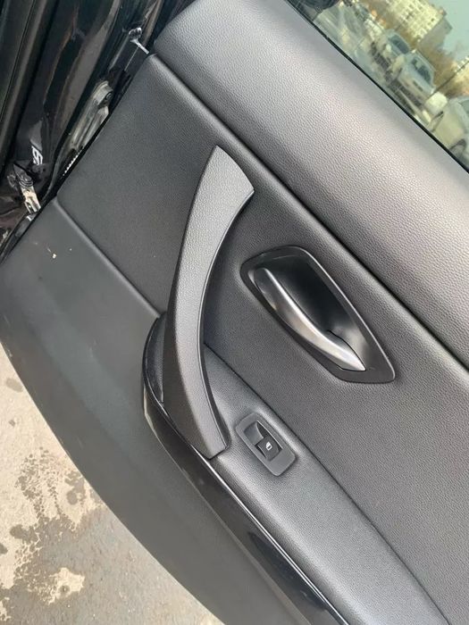 Дръжка за вътрешна КОМПЛЕКТ  БМВ Е90 91 92 BMW E90 E91  E92 НОВИ