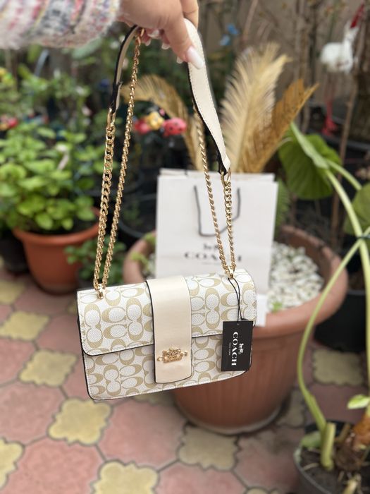 Geanta Coach punga de cadou inclusa