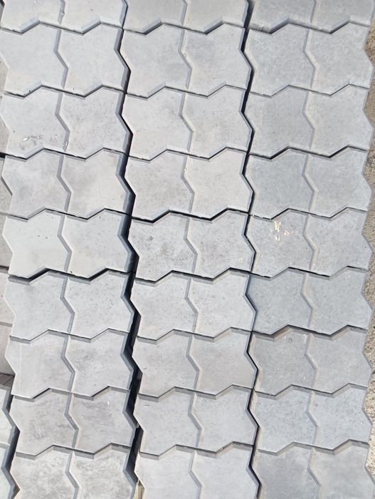 Бетонови плочи и павета