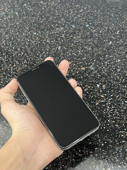 Iphone X 256ГБ в хорошем состоянии