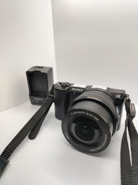 Камера Sony A5100
